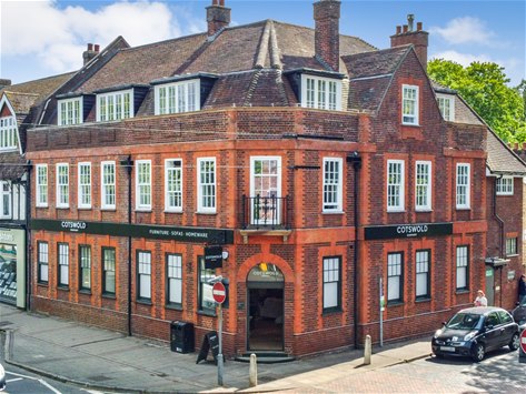 High Street, Harpenden, AL5 2TD